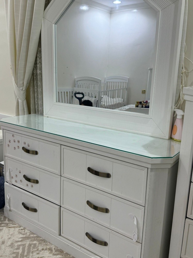 Buying Used Furniture, Electric - 17