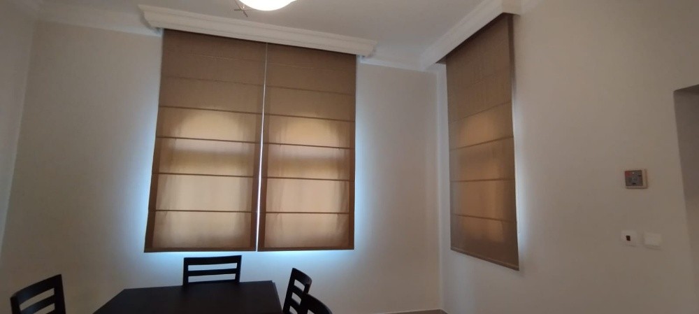 Curtains and wallpaper - 6