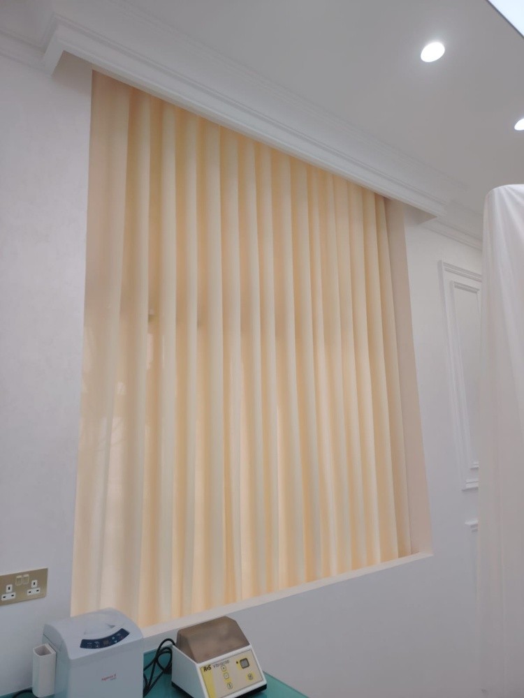 Curtains and wallpaper - 5