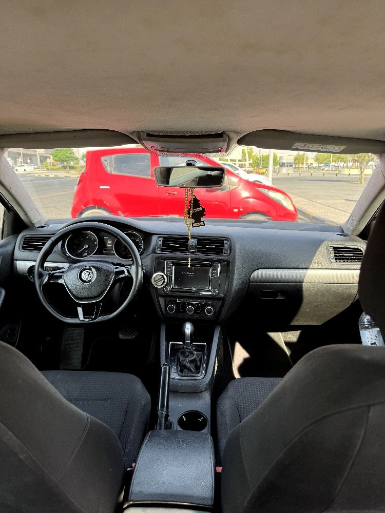 Volkswagen Jetta 2018 - 4