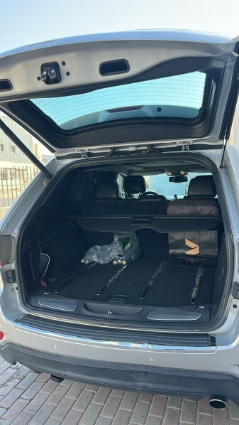 2012 Jeep Cherokee v8 5.7 lmtd - 2