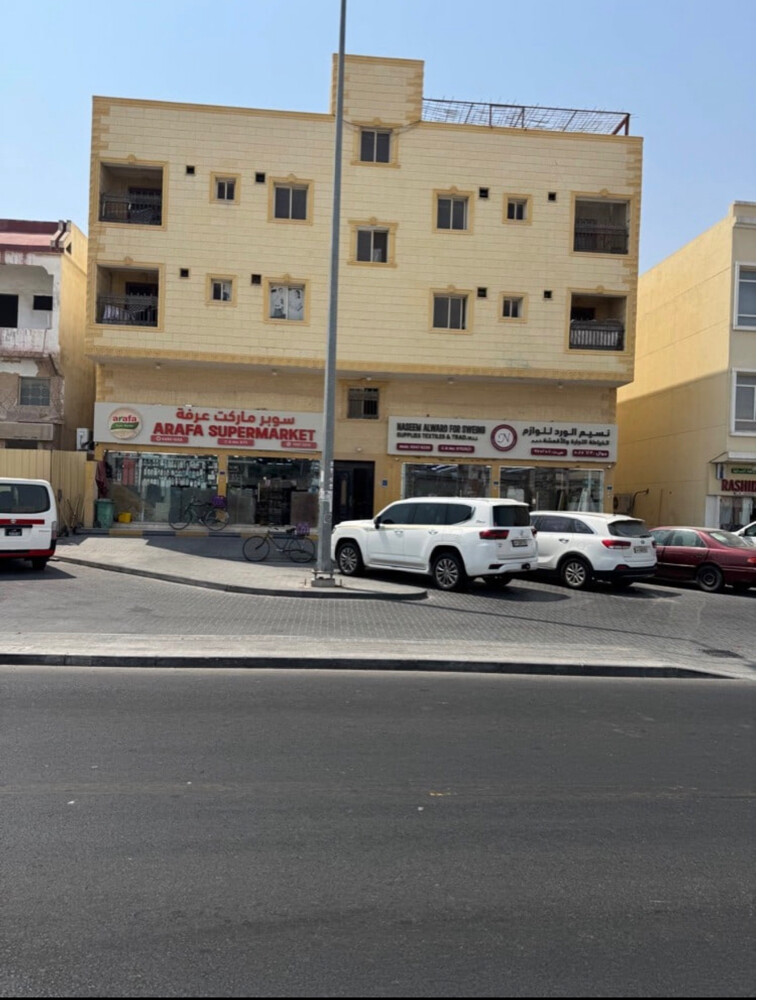 للبيع عماره تجاريه في معيذر . - 1