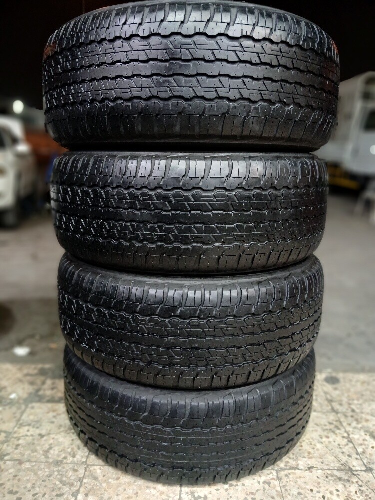285/60/R18 Dunlop brand - 1