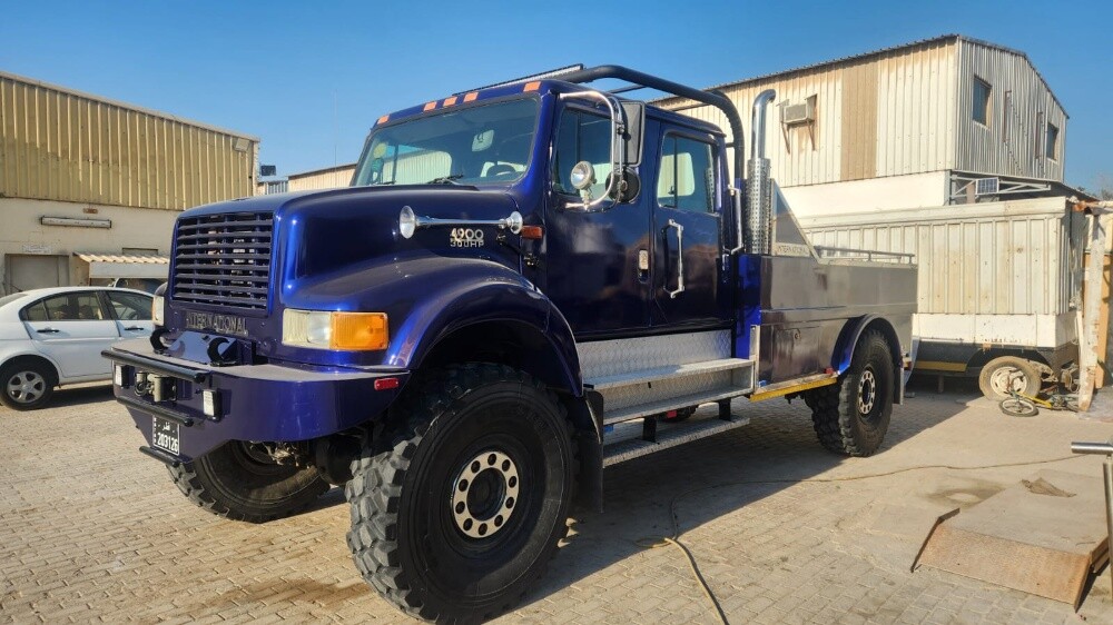 International 4x4 Automatic - 3