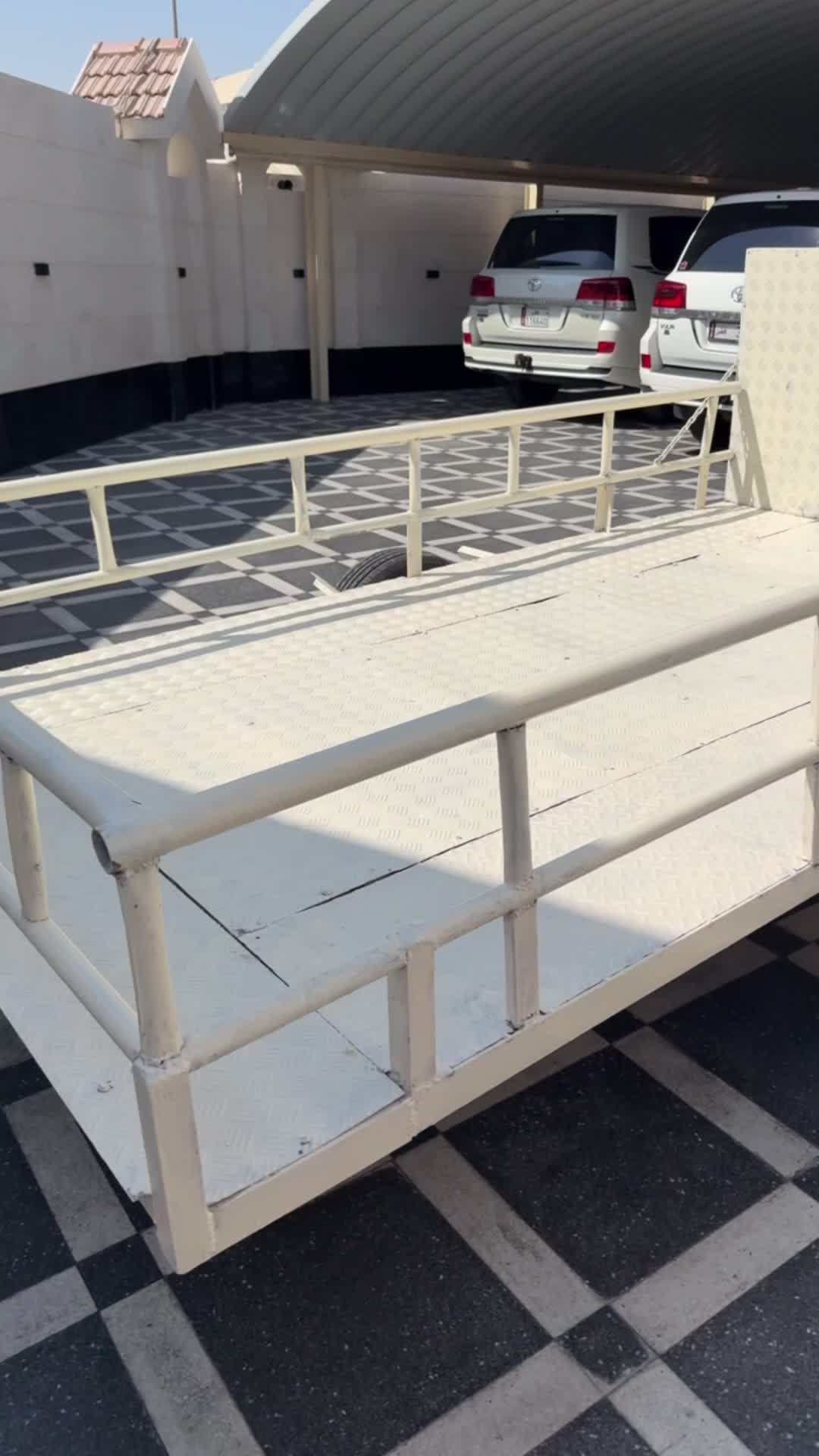 للبيع تيدر  - 1