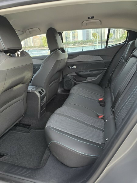 Peugeot 408 Allure 2026 - 6