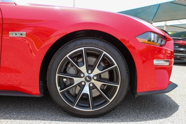 Ford Mustang 2.3L V6 - 5