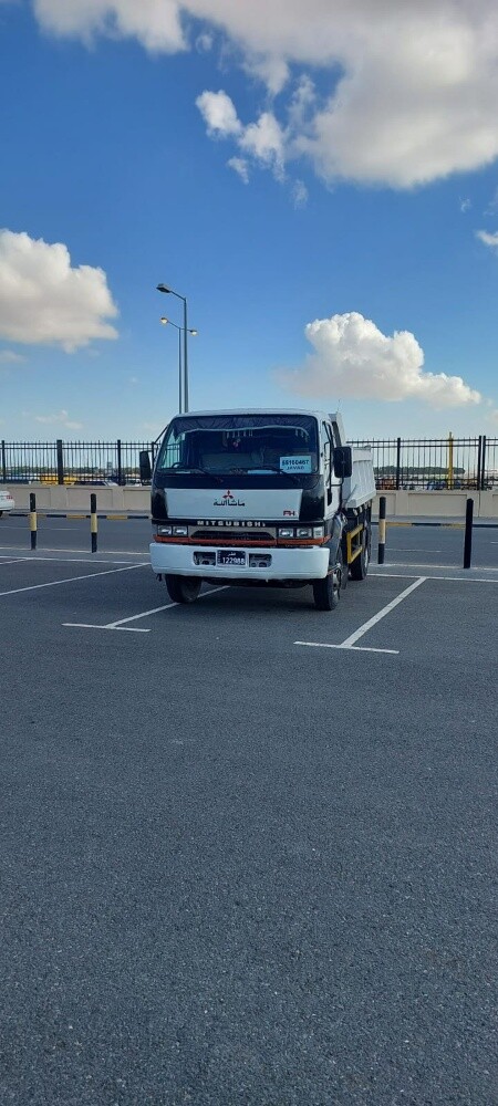 Mitsubishi pick up - 1