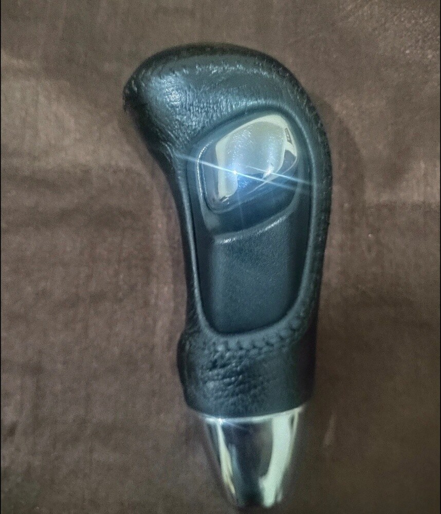 Nissan coolbox cover & gear knob - 5