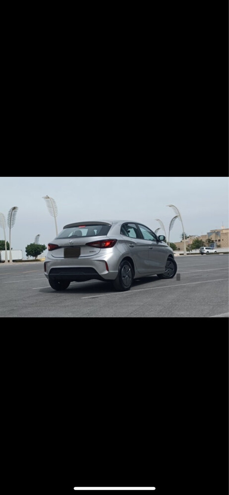 ام جي 2026 اصفار - 10