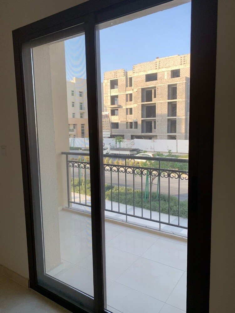 شقه للبيع بالوسيل الحي الايطالي - 4