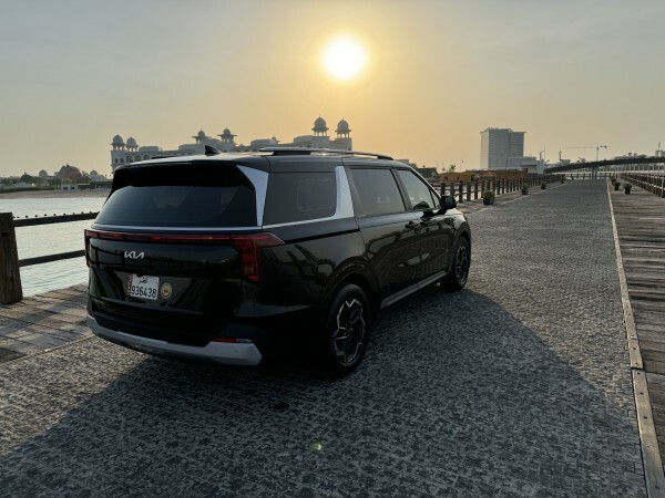 Kia Carnival model 2025 - 4