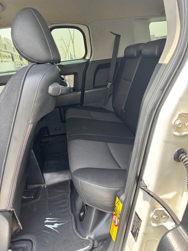 FJ Cruiser 2011 - 6