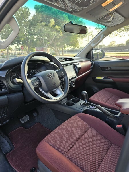 Toyota Hilux model 2025 4x4 - 4