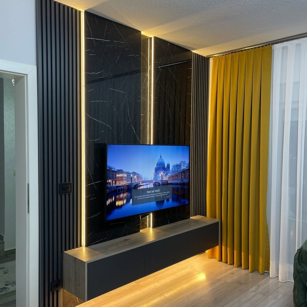 wardrobe, sofa, curtains, carpet. - 20