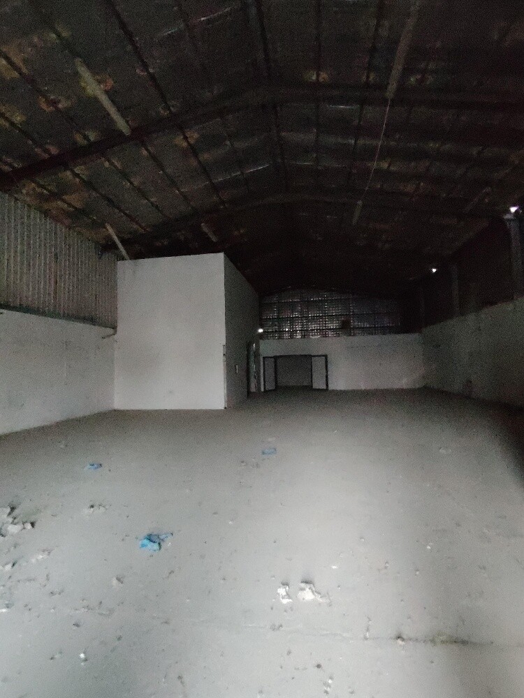 700M Store, 4 offices, open yard - 7
