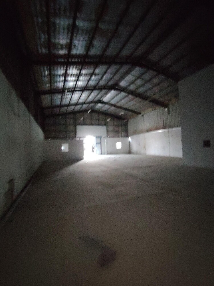 700M Store, 4 offices, open yard - 3