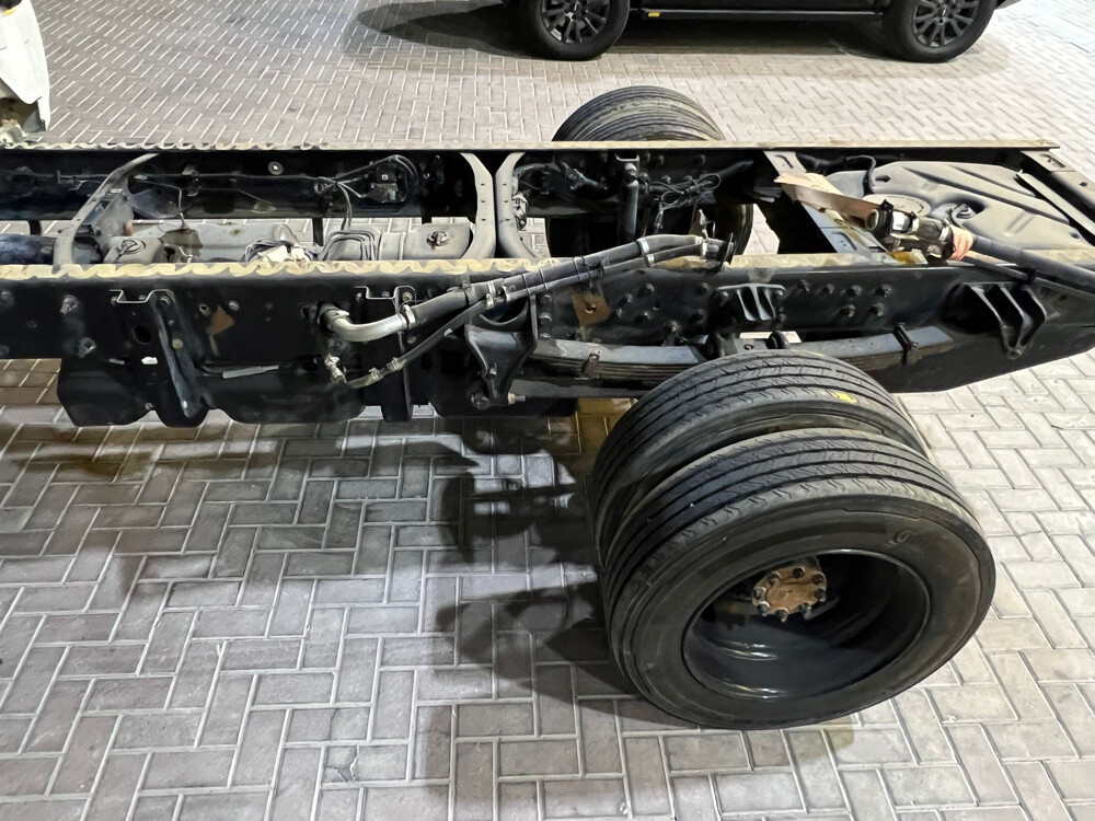 شفرولية سلفرادو ٢٠٣٠  - 8