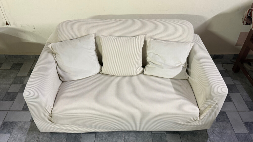 3 person sofa - 2