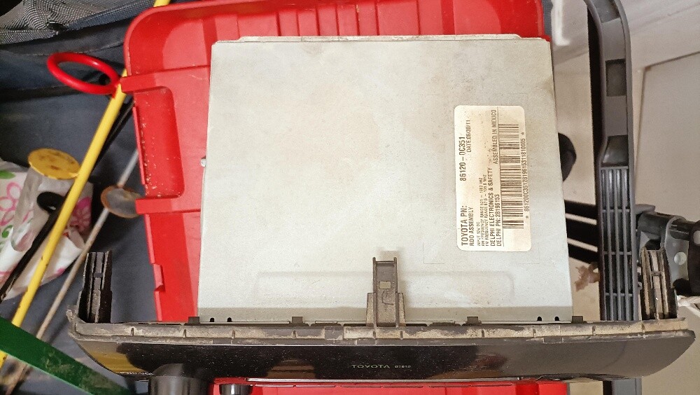 Original Toyota sequoia - 2
