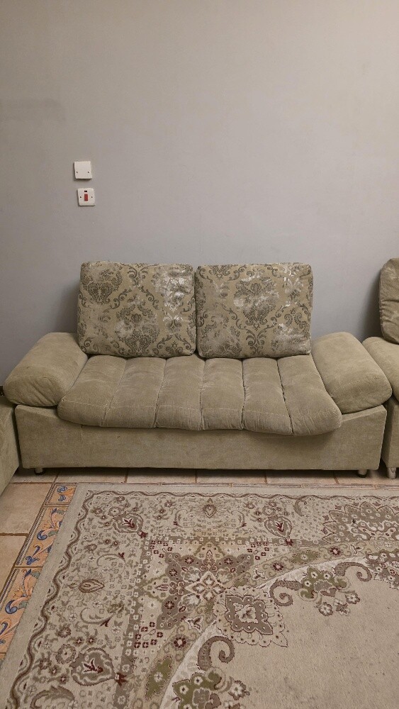 sofa with cusion/ medium - 1