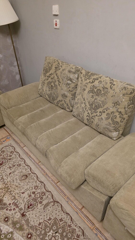 sofa with cusion/ medium - 3