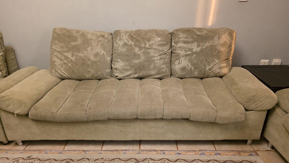 sofa with cusion/ large - 1