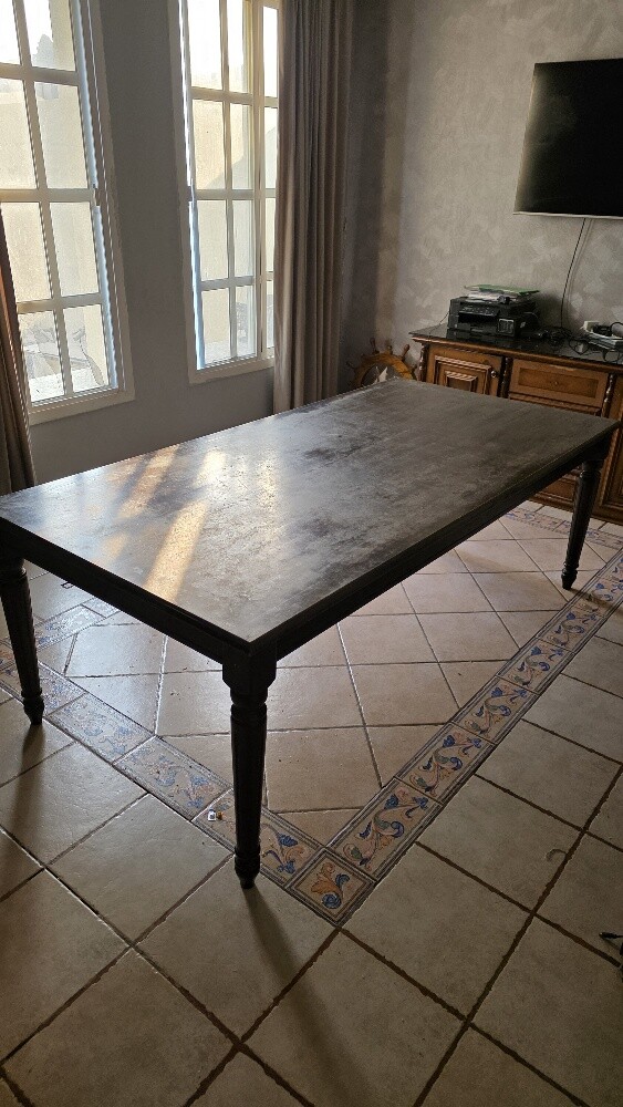 Dining table/ large - 4
