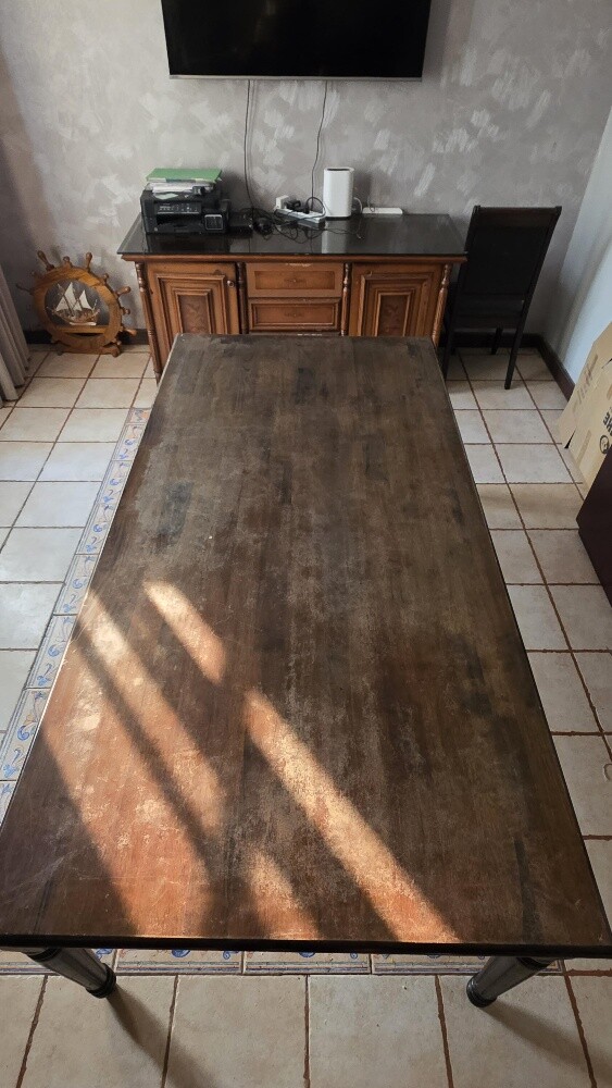 Dining table/ large - 3