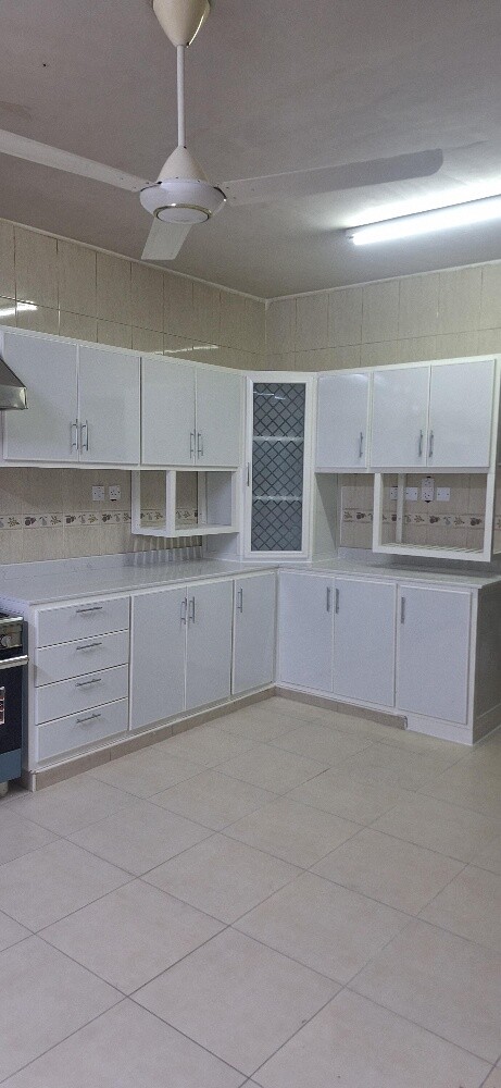 kitchen cabinet aluminium Door - 28