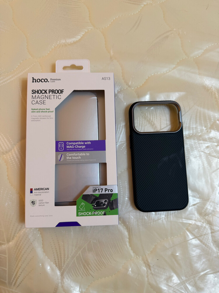 hoco 17 pro case carbon fiber - 4