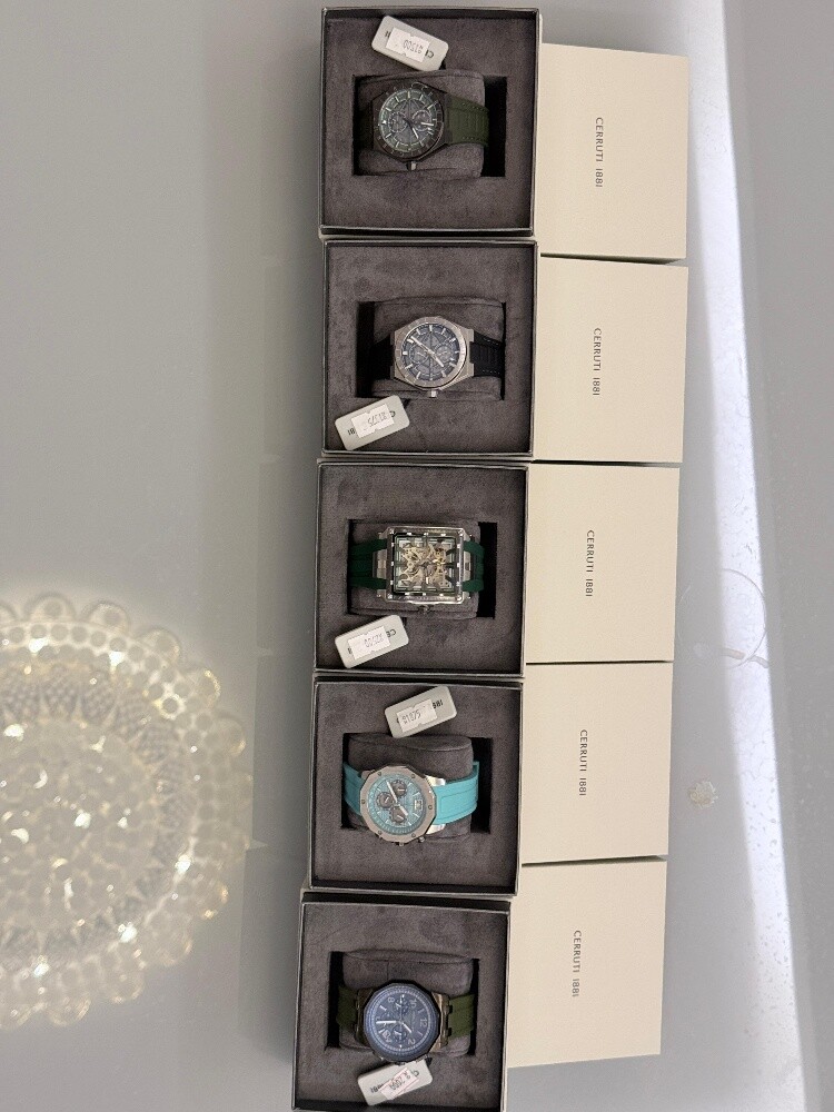 BRAND NEW WATCH FOR SALE - 2