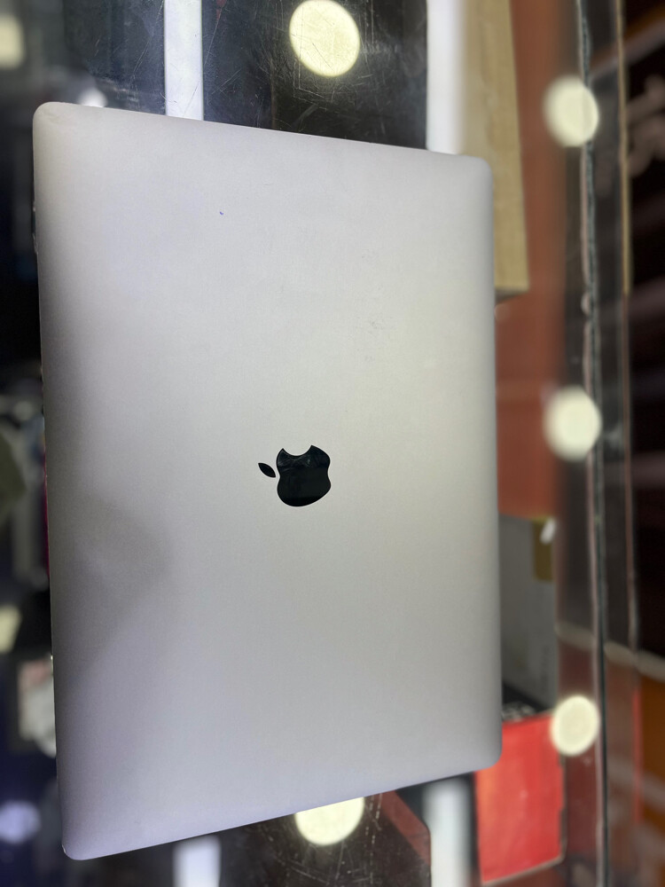 macbook pro - 2