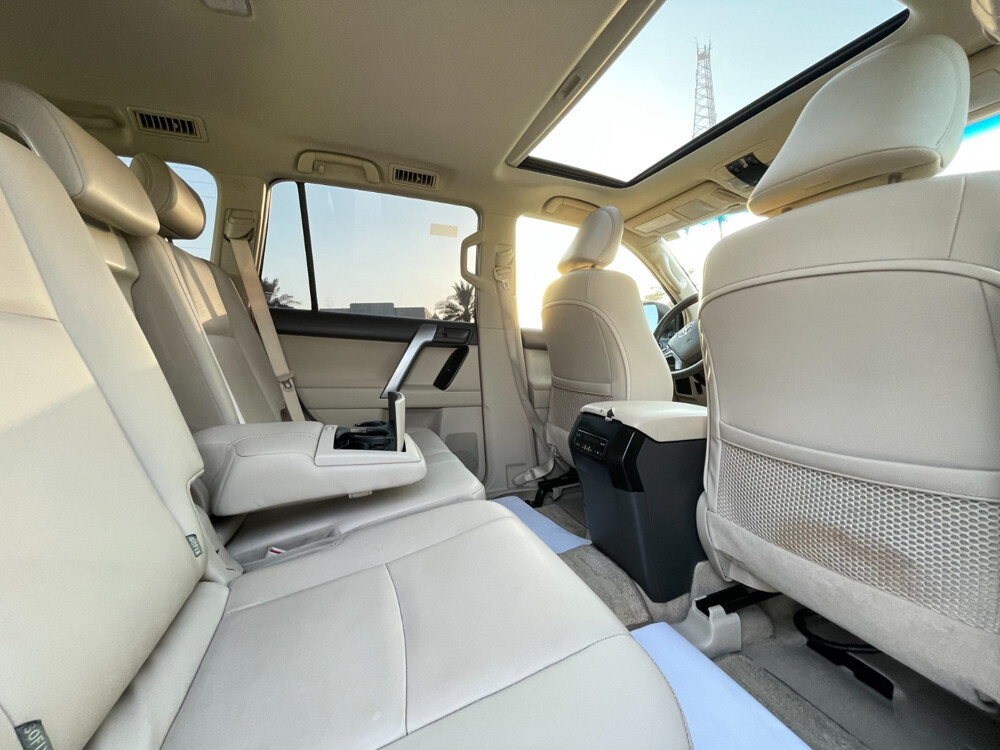 Toyota Prado 2020 TXL — photo 6 for sale in Qatar
