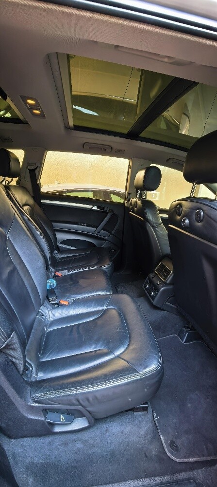 family Q7 audi - 5