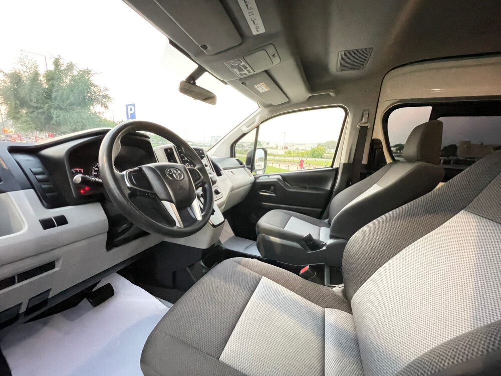 Toyota Hiace 2021 — photo 6 for sale in Qatar