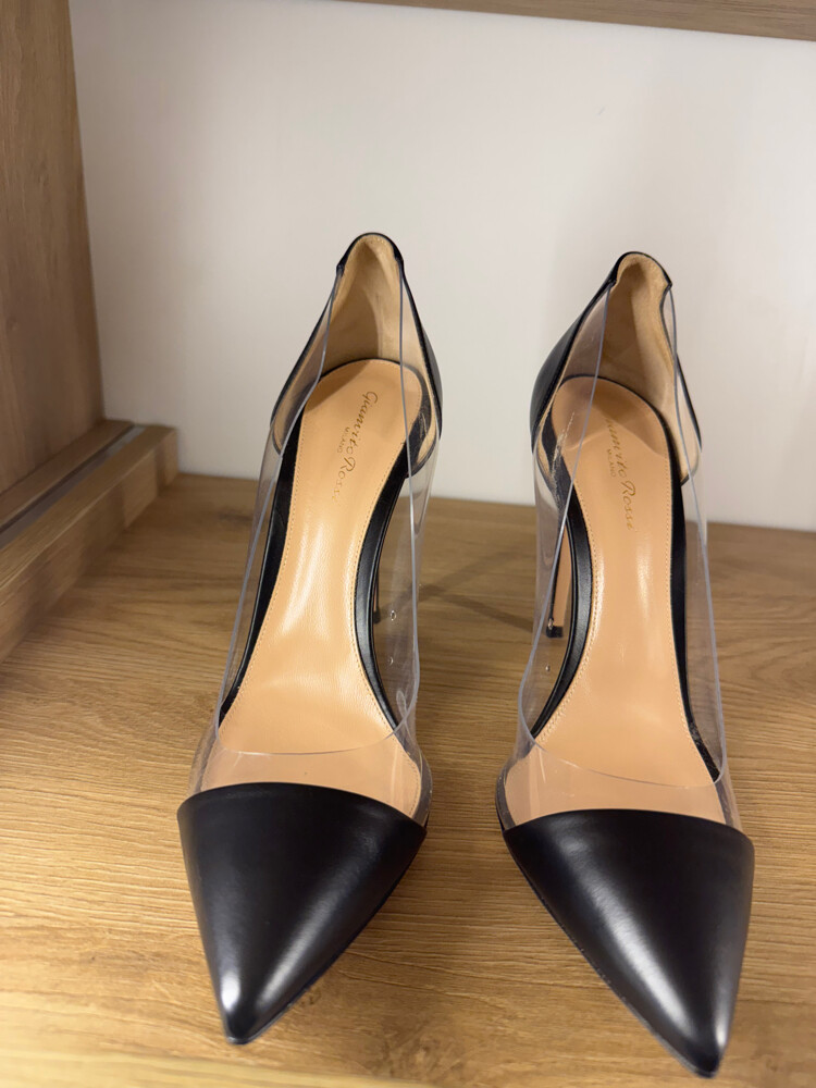 Gianvito Rossi - 6