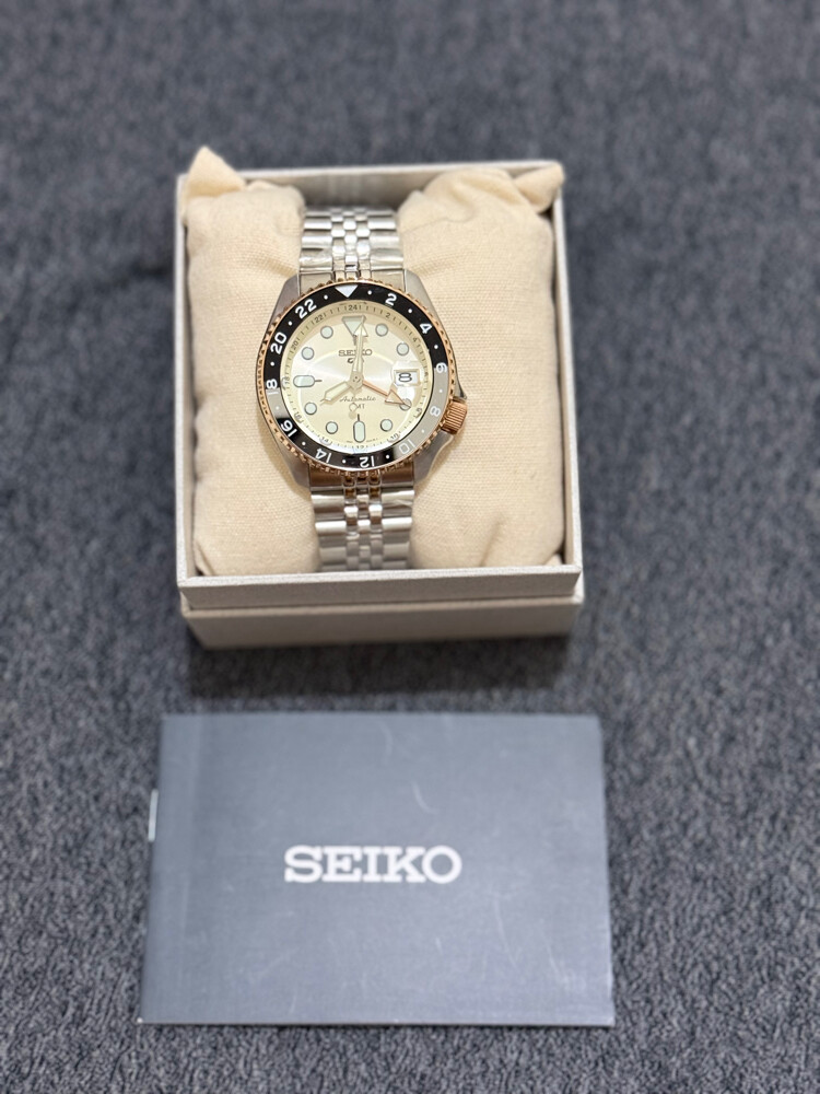 SEIKO 5 GMT - 3