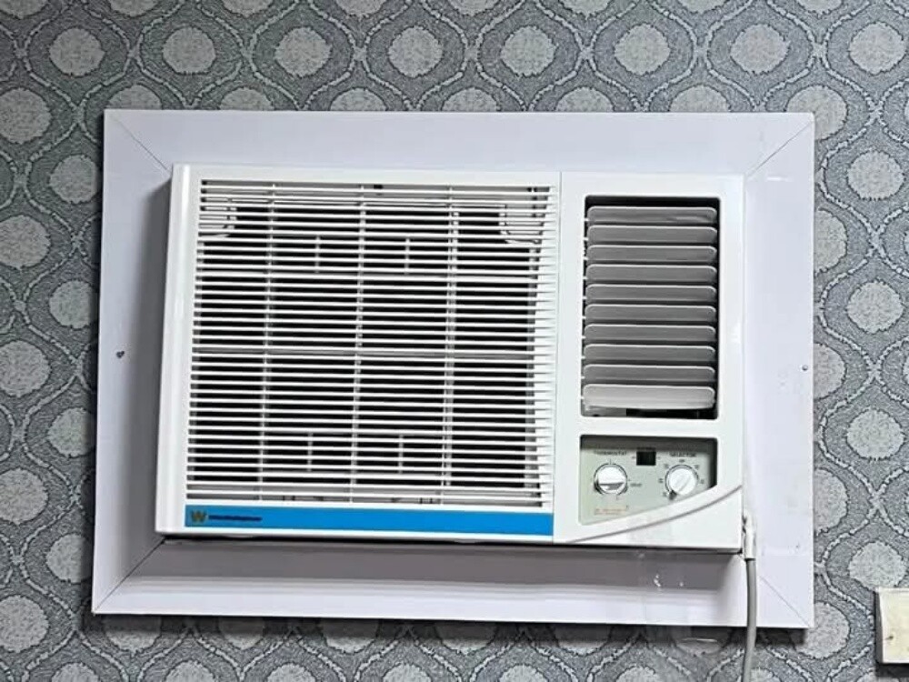 AC FOR sale call ME - 1