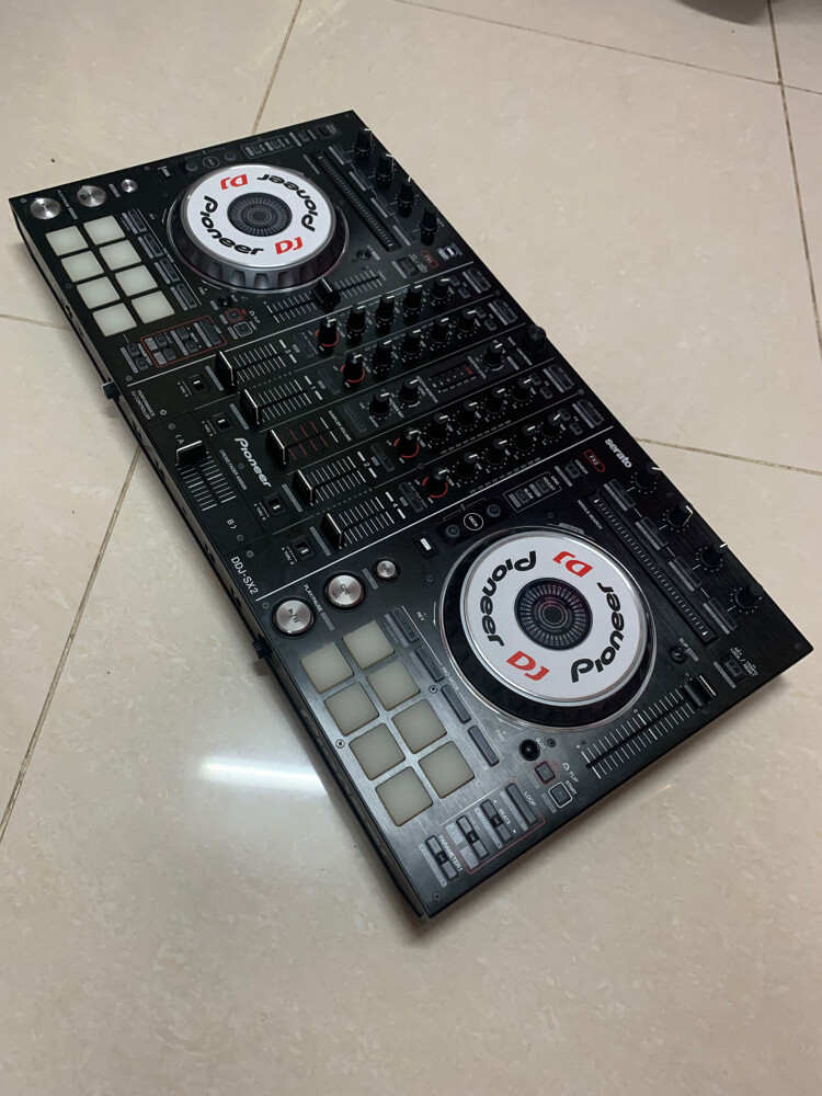 PIONEER DDJ-SX2 - 1