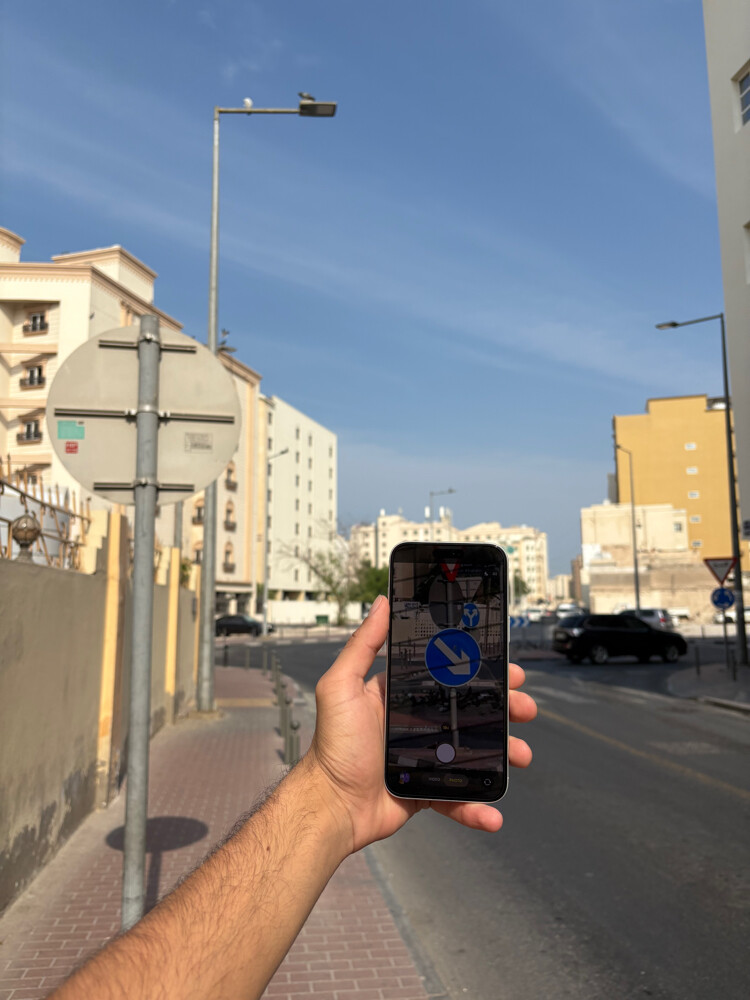 iphone 16 plus  - 6