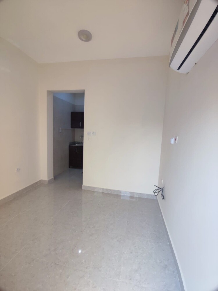 Room for rent - 4
