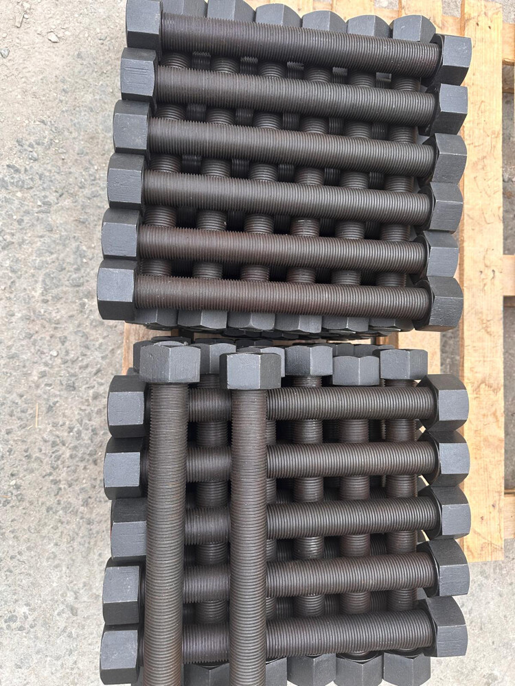 ANCHOR BOLT ,4,6 8.8 B7 STUD - 2