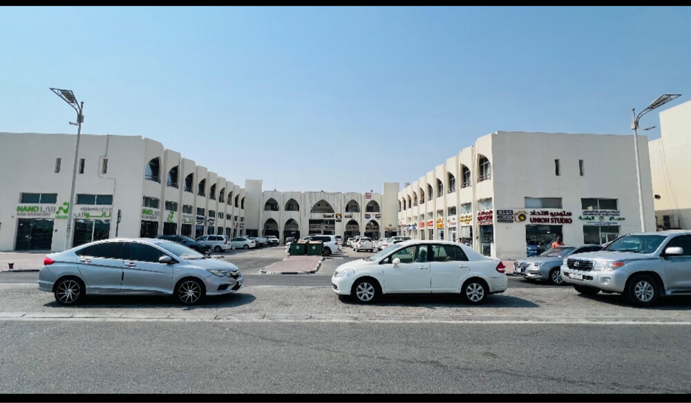 shop and office for rent - 13