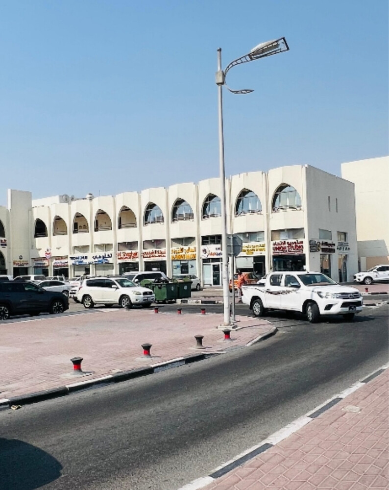 shop and office for rent - 19