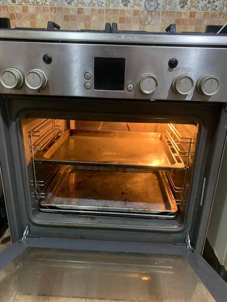 Bosch cooking range - 1