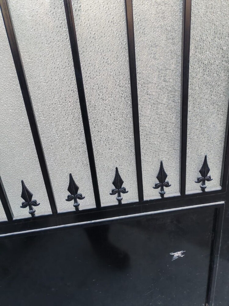 صبغ الابواب الخشب والحديد والغرف - 6