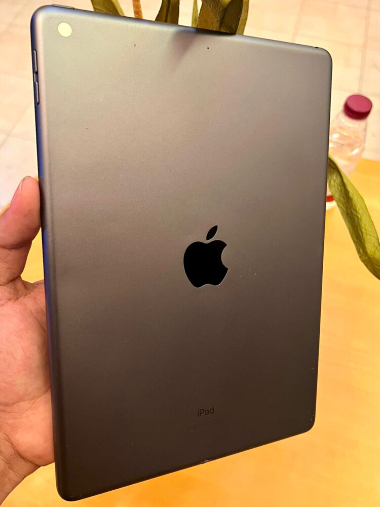 iPad 7 generation.10.5 inch  - 3