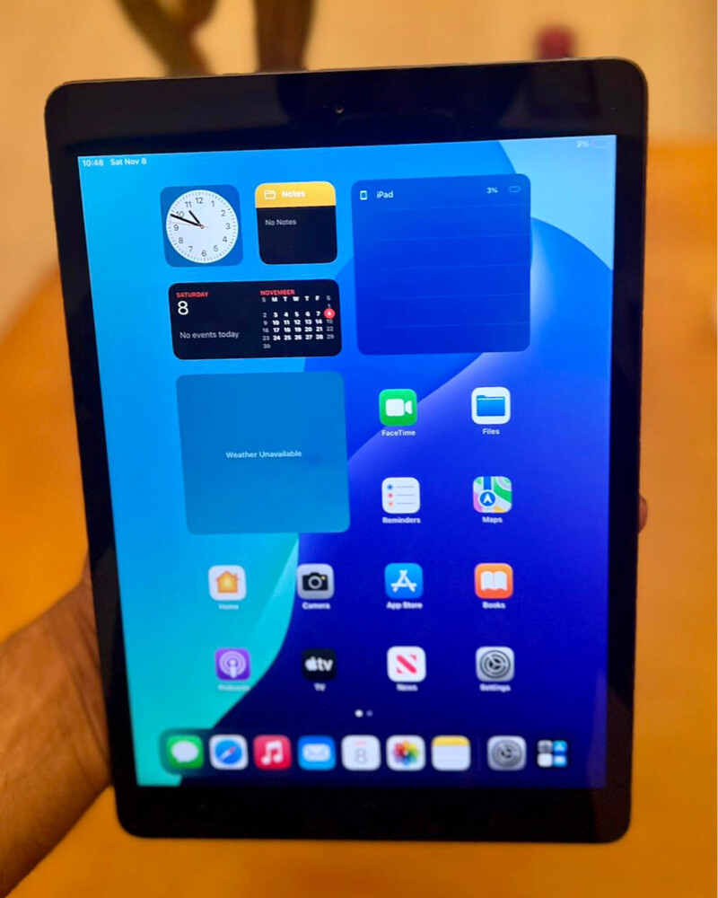 iPad 7 generation.10.5 inch  - 4