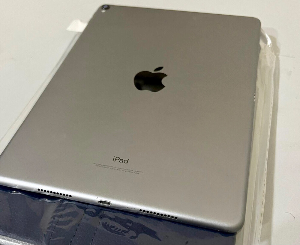 iPad Pro.10.5 inch  - 4